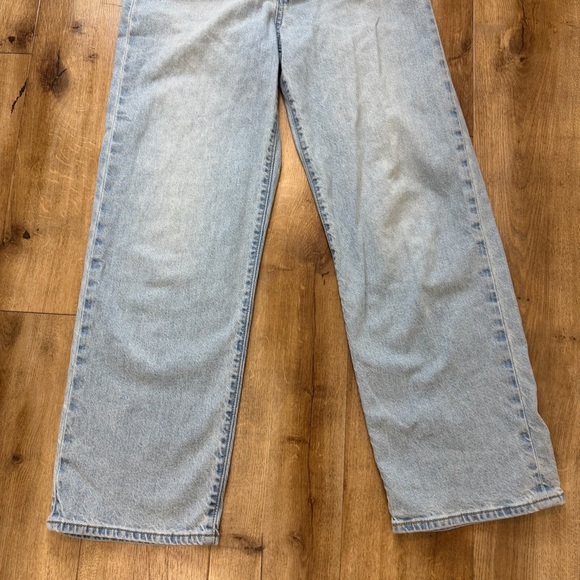 Levi's Ribcage Straight Ankle Light Wash Jeans Size 26 - Picture 6 of 14